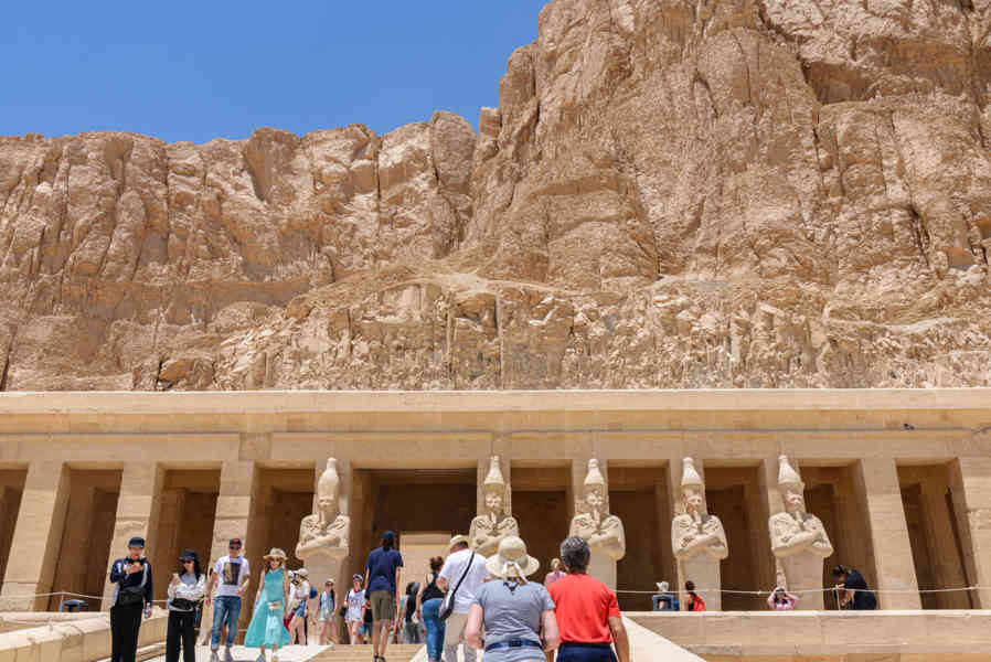 Egipto 281 - Templo de Hatshepsut.jpg